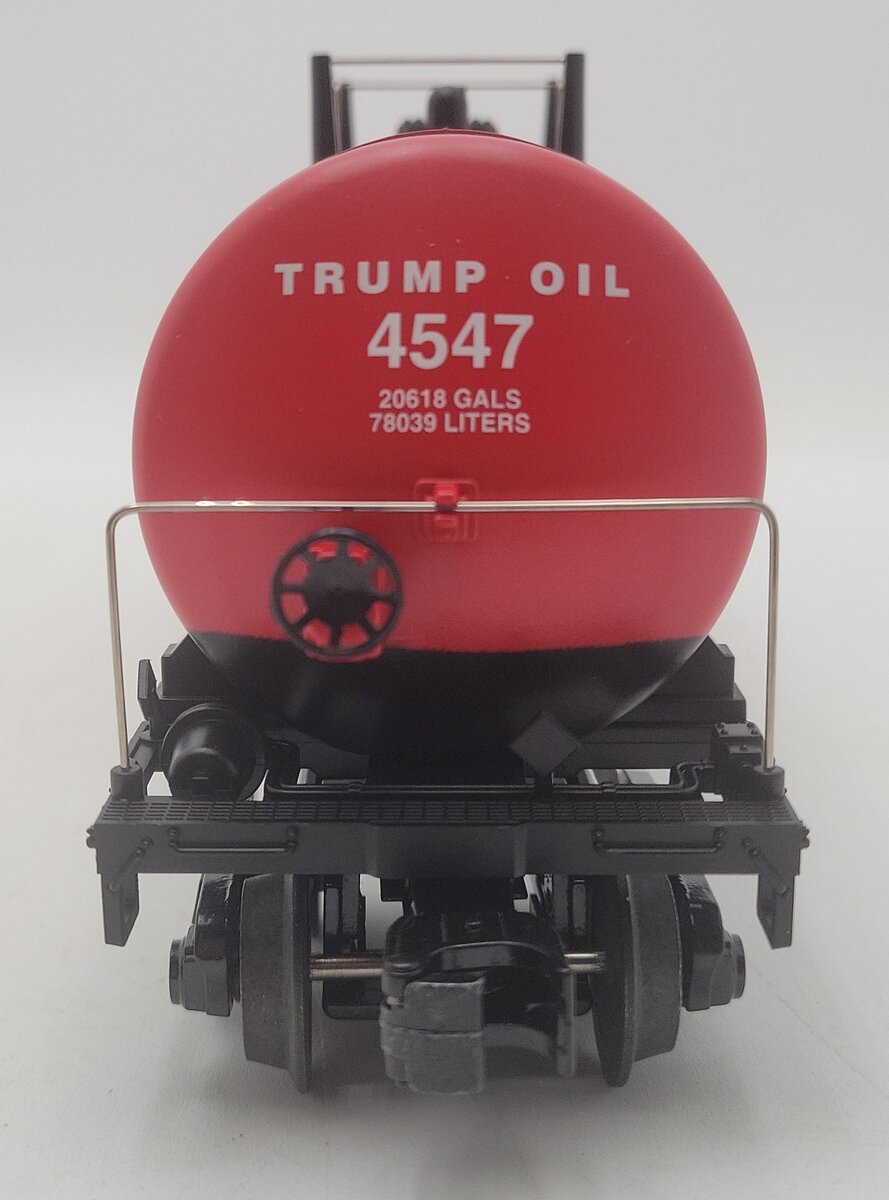 MTH 30-73658 O Gauge Donald J. Trump Modern Tank Car #4547 LN/Box