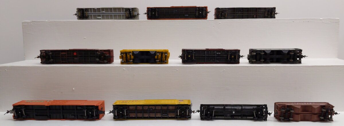 Atlas and Other HO Scale Assorted Freight Cars [11] VG