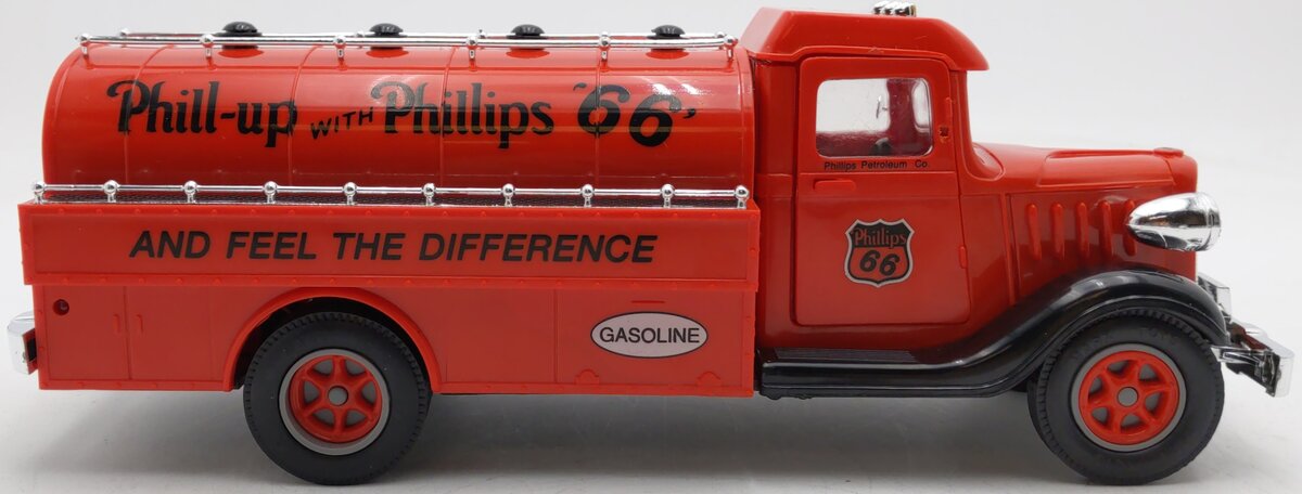 Marx Toys P66-001 1:32 Phillips '66 Vintage Truck Bank EX/Box