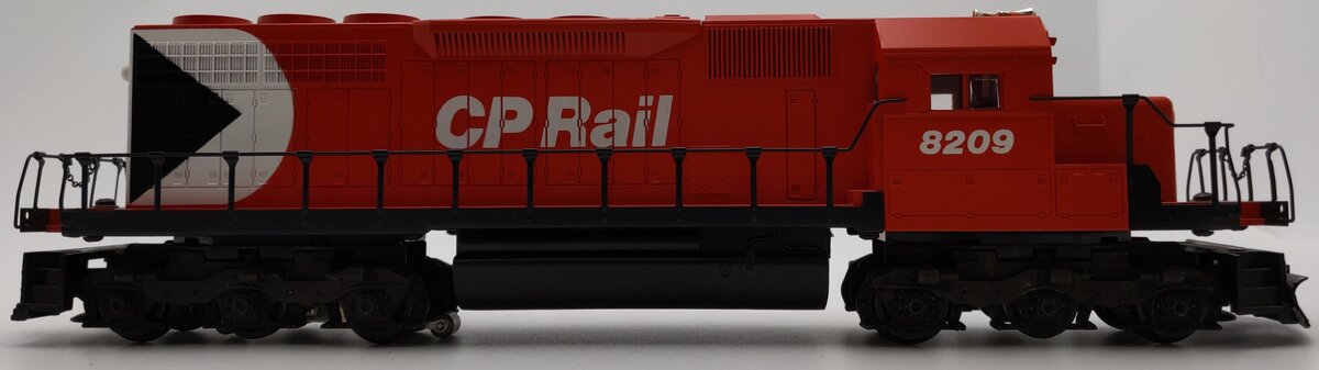 Lionel 6-18209 O Gauge Canadian Pacific SD40 Dummy Diesel Locomotive #8209 VG/Box