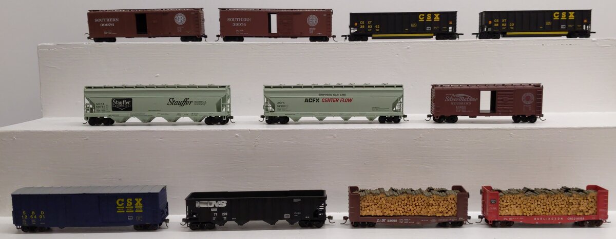Walthers and Other HO Scale Assorted Freight Cars [11] VG
