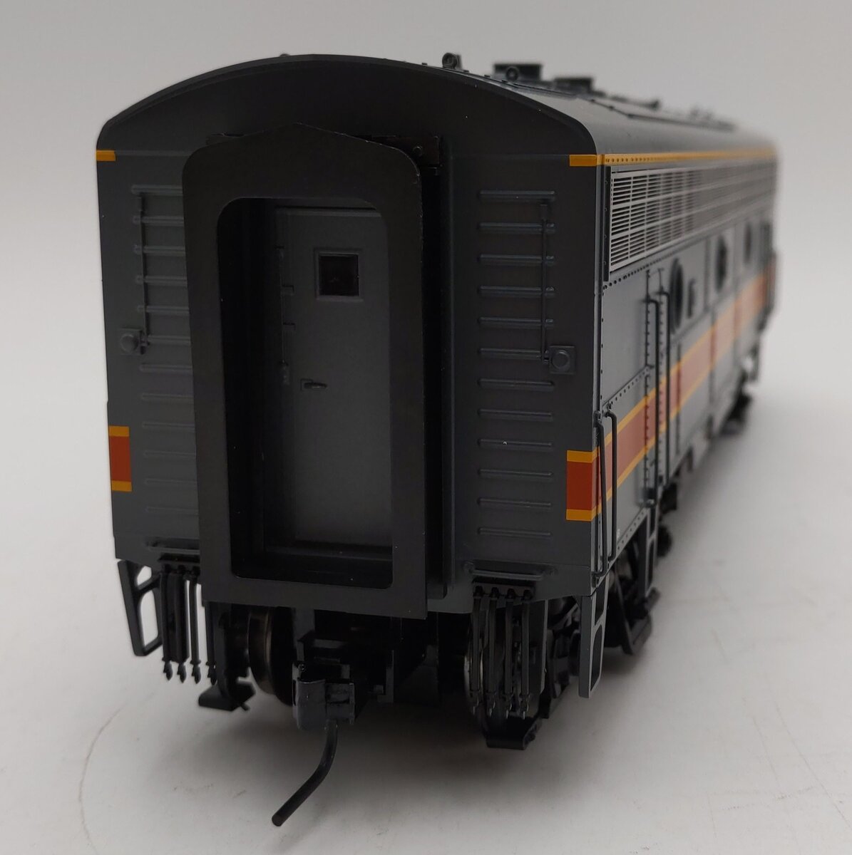 Atlas 30124021 O Scale Milwaukee Road Powered F7B Diesel Locomotive (2-Rail) LN/Box