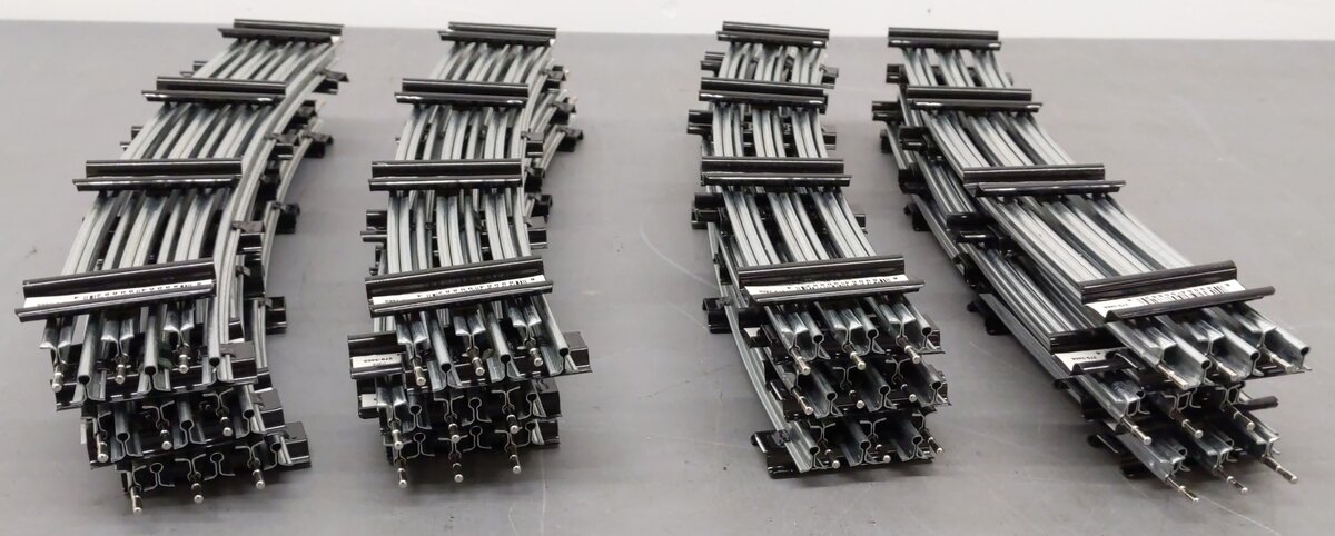 Menards 279-3468 O Gauge O-72 Curved Track Sections (Pack of 24) EX/Box