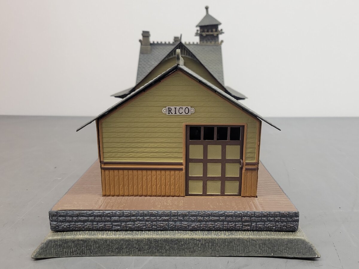 Lionel 6-32997 O Gauge Aluminum Rico Station EX/Box