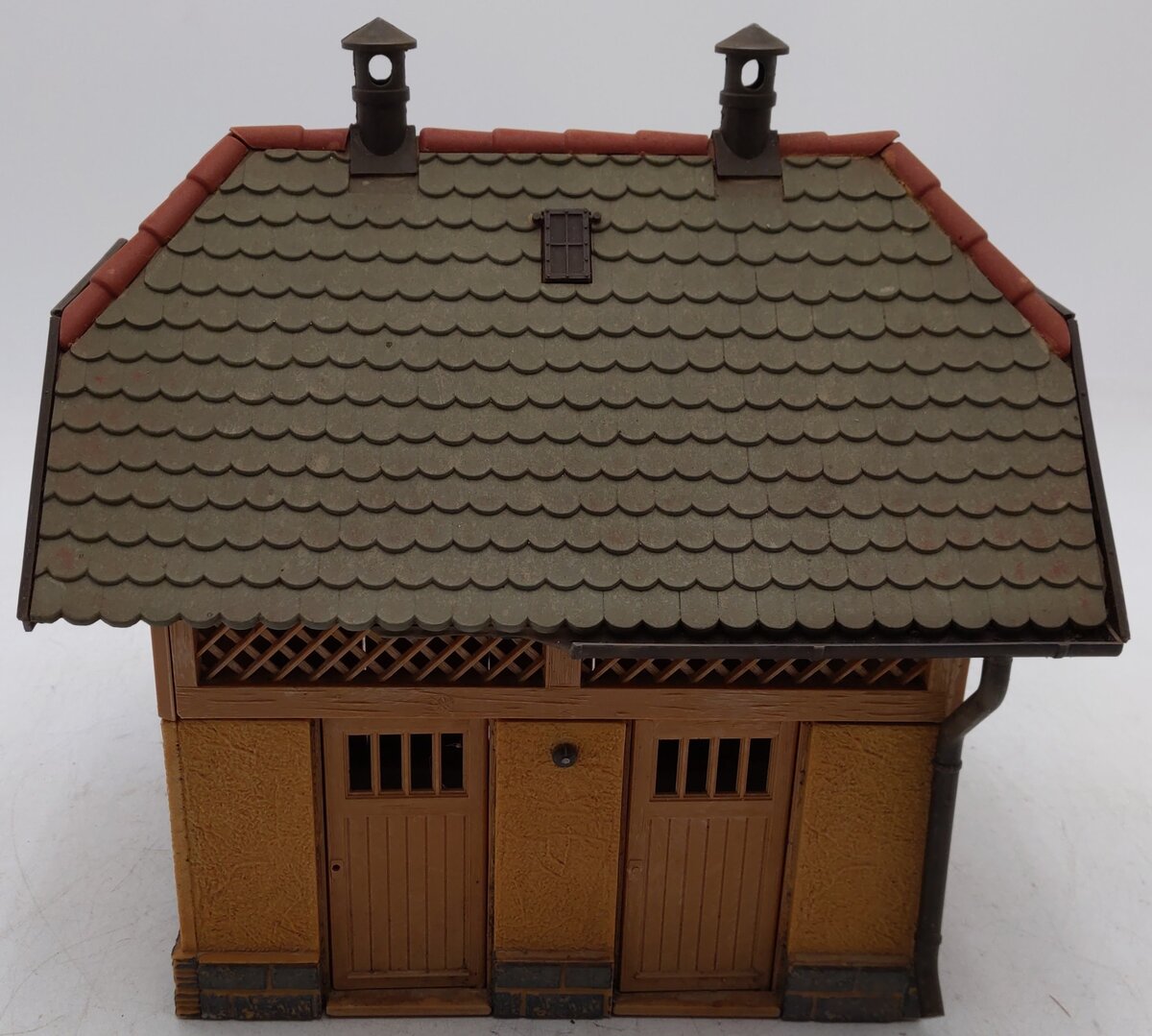 Pola 903 G Scale Toilet Block VG