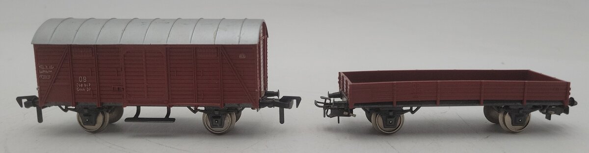Marklin HO Scale Assorted Freight Cars [2] EX
