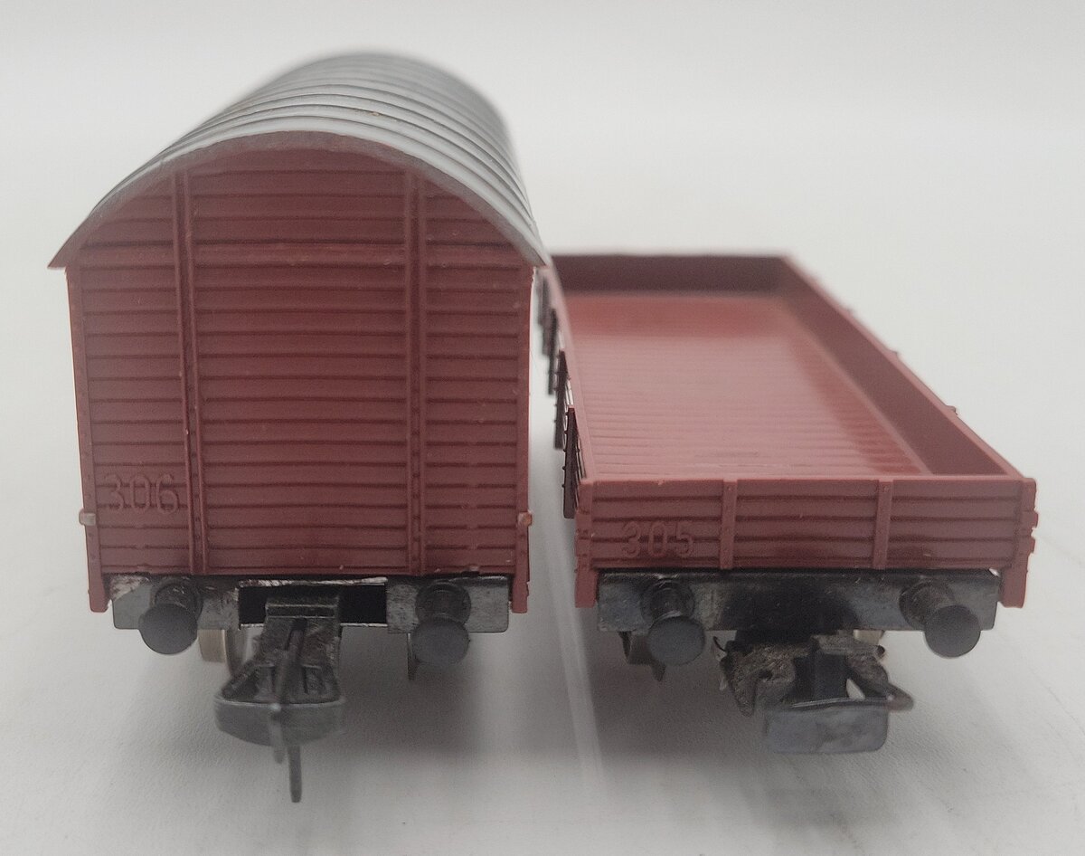 Marklin HO Scale Assorted Freight Cars [2] EX