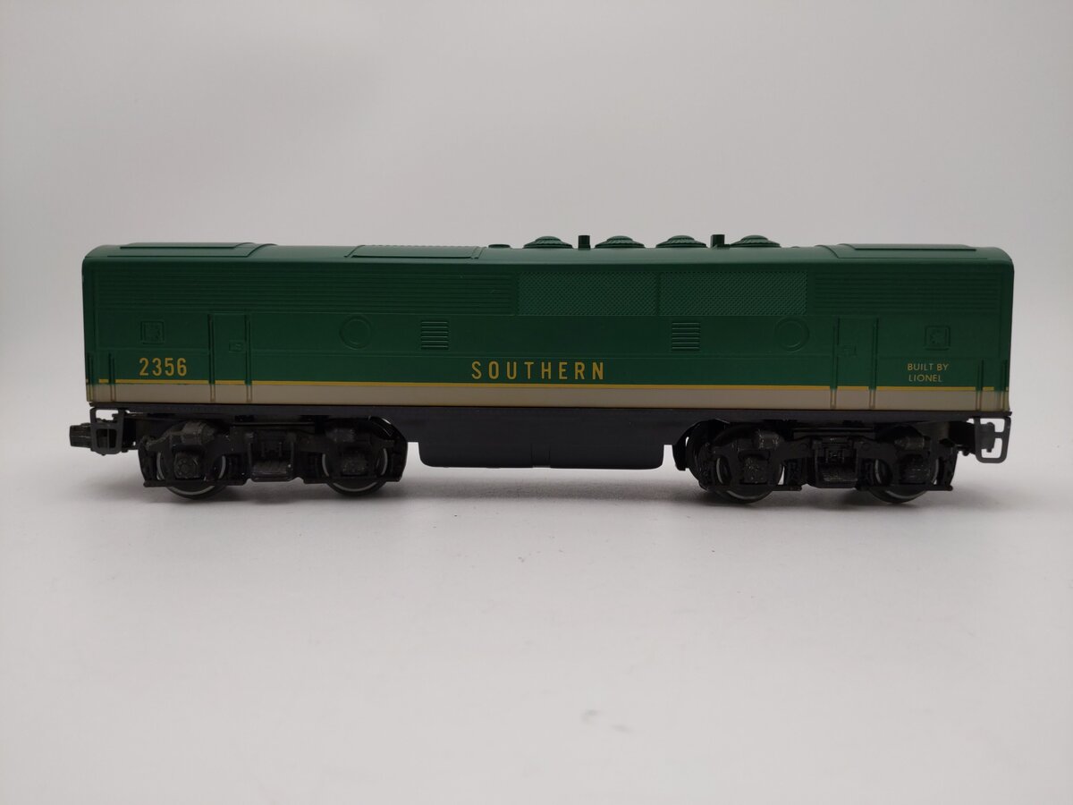 Lionel 6-38188 O Gauge Southern F3 B Non-Powered Diesel B Unit #2356 EX