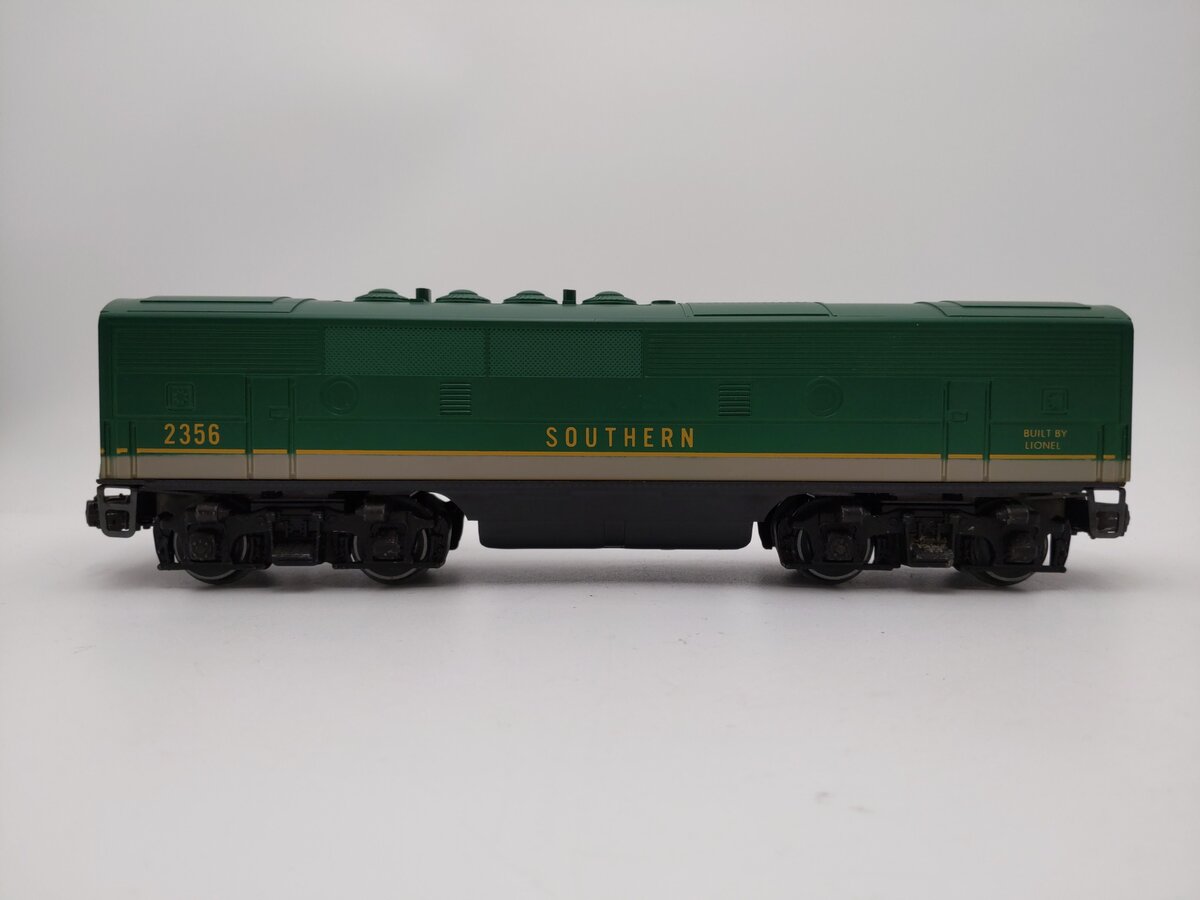 Lionel 6-38188 O Gauge Southern F3 B Non-Powered Diesel B Unit #2356 EX