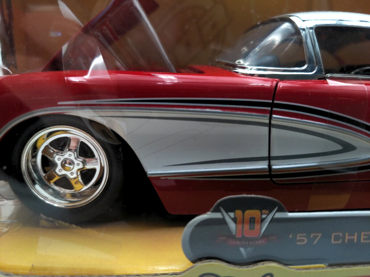 Jada Toys 92346 1:24 1957 Chevy Corvette EX/Box