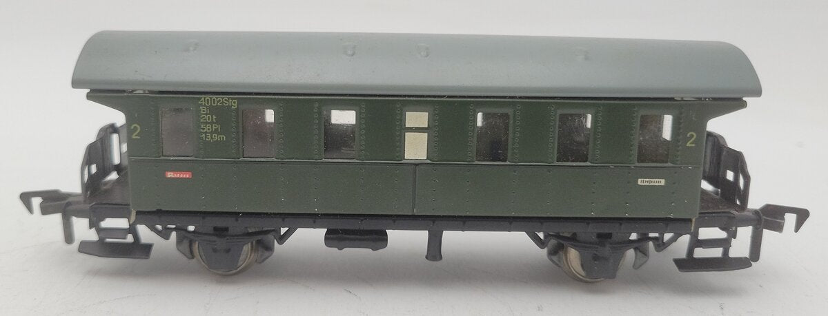 Marklin 4002 HO Local Passenger Coach Car #2 VG