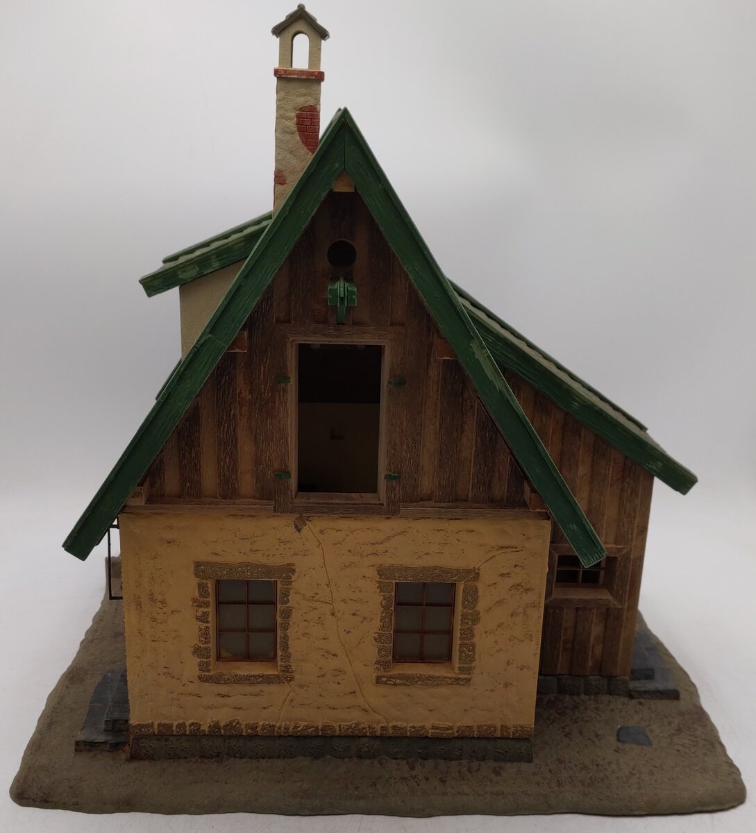 Pola 935 G Scale Operating Watermill