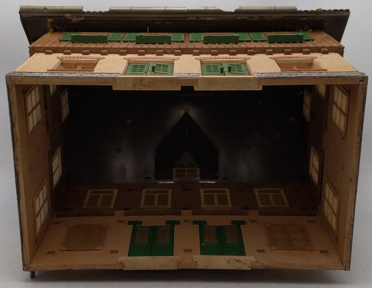 Pola 901 Schoenweiler Train Station - Assembled