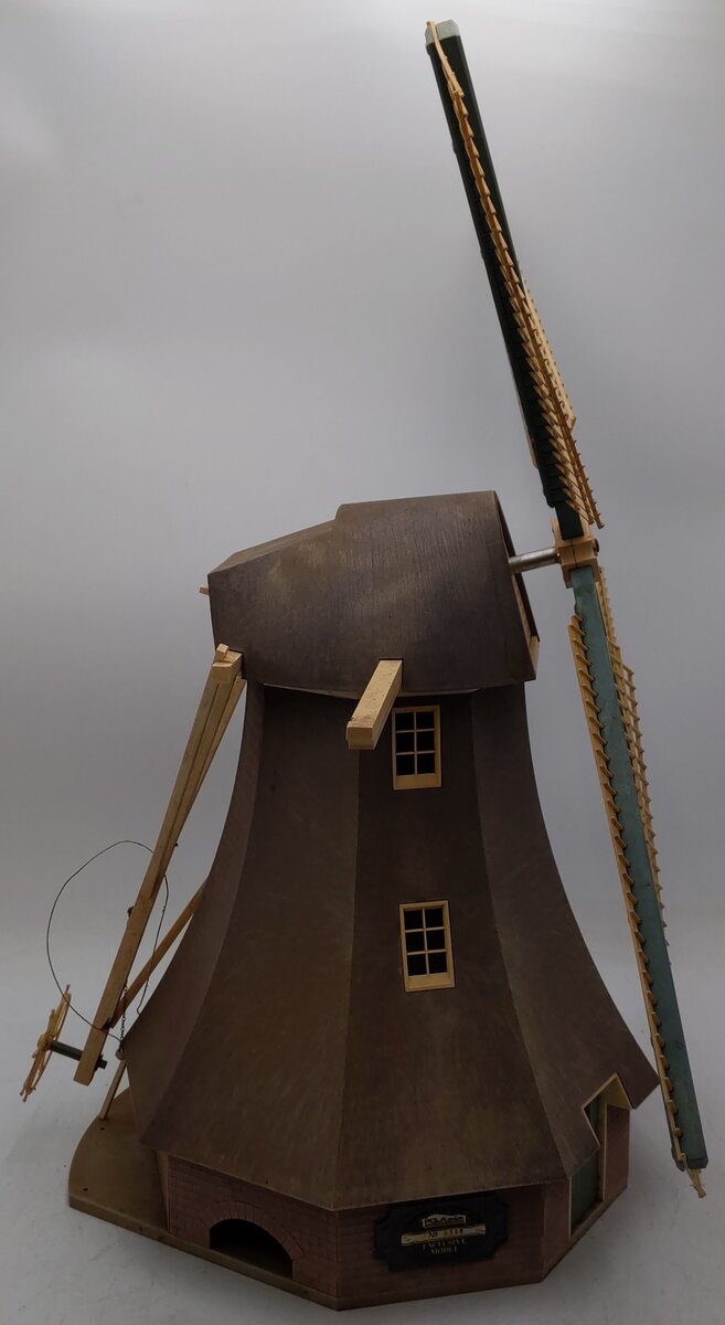 Pola 331701 G Scale Large Layout Windmill VG