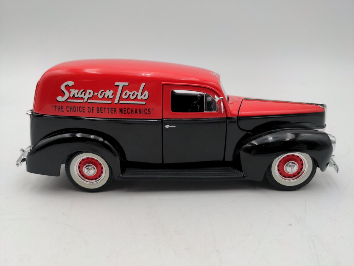 SpecCast 64064 Snap On 1940's Ford Sedan Delivery VG/Box