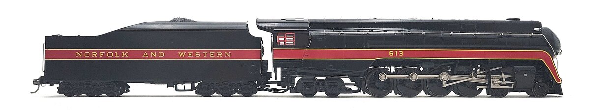 Bachmann 53202 HO Norfolk & Western Class J 4-8-4 with Sound & DCC #613 LN/Box