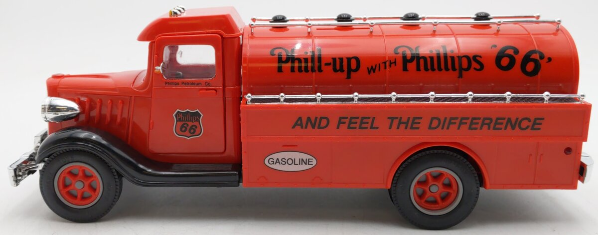 Marx Toys P66-001 1:32 Phillips '66 Vintage Truck Bank EX/Box
