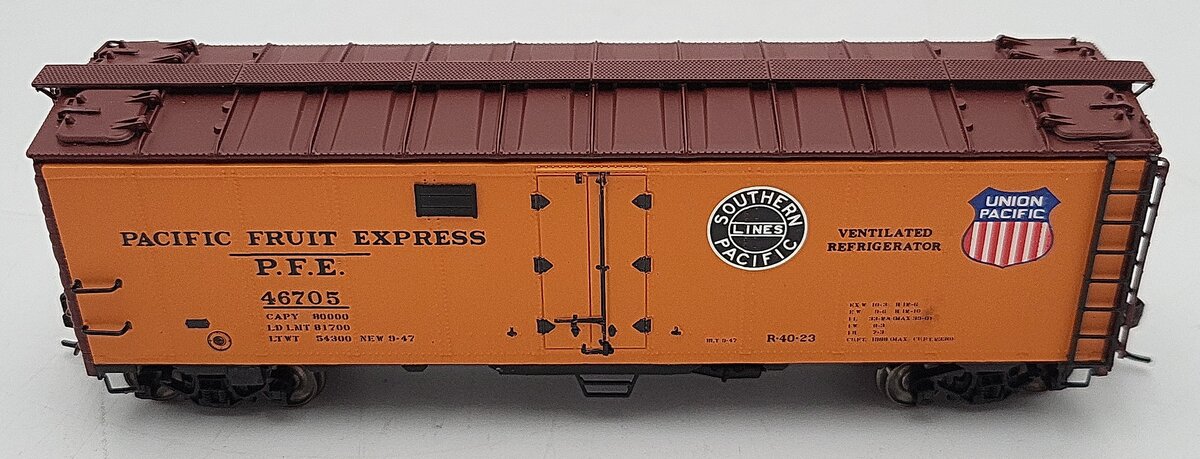 InterMountain 45501-91 HO Scale Union Pacific Boxcar #46705 EX/Box