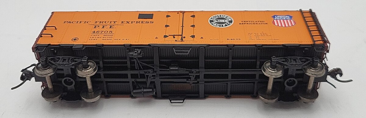 InterMountain 45501-91 HO Scale Union Pacific Boxcar #46705 EX/Box
