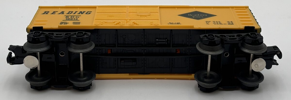 Lionel 6-16614 O Gauge Reading Operating Cop and Hobo Boxcar LN/Box