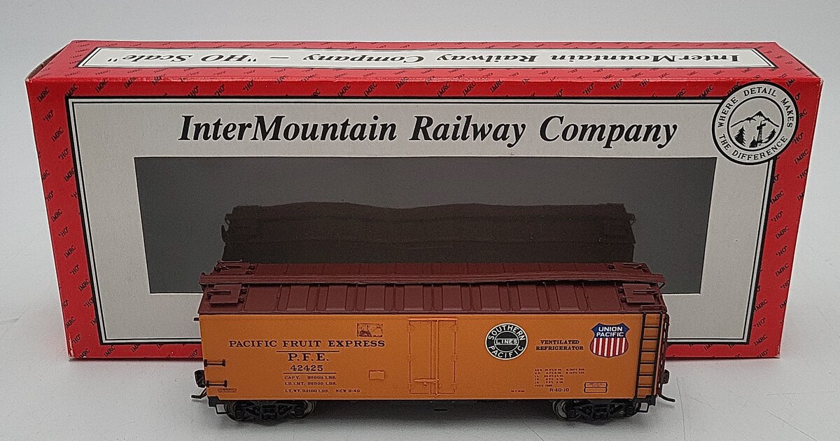 InterMountain 46702-42 HO Scale Union Pacific Boxcar #42425 EX/Box