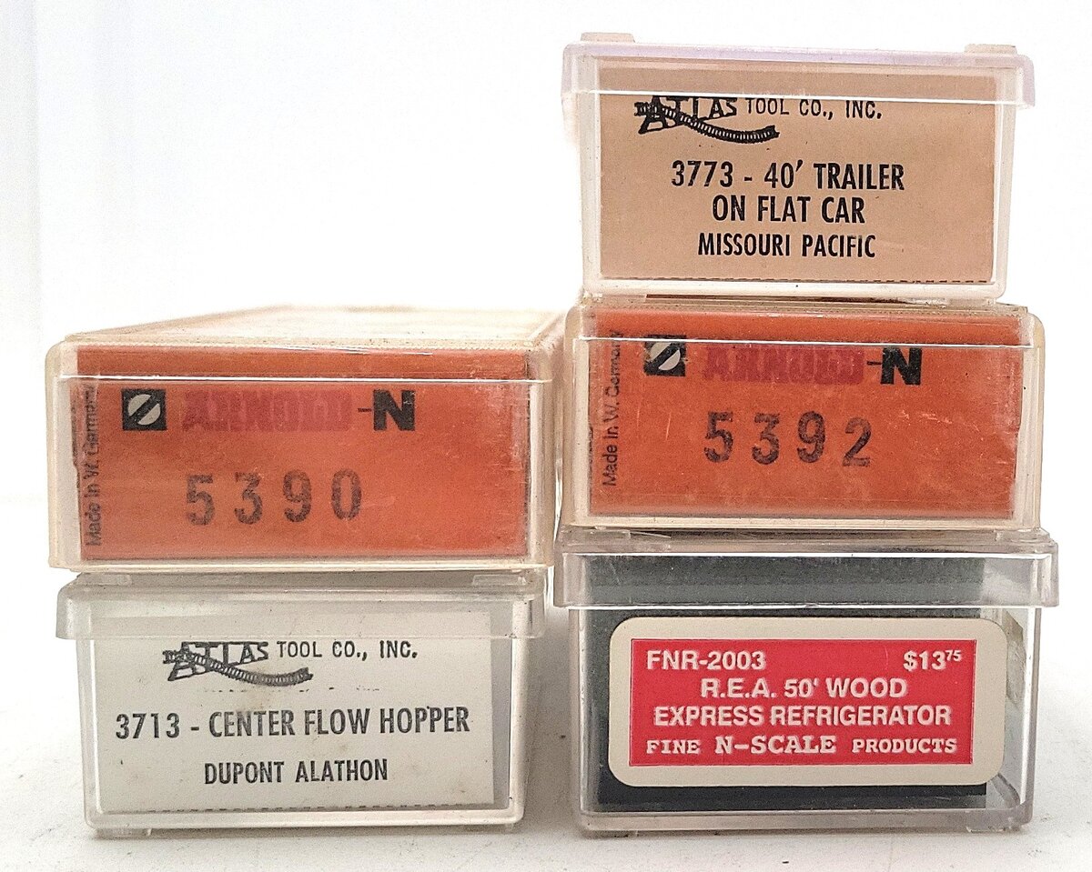Atlas, Arnold, & Other N Scale Assorted Freight Cars [6] VG