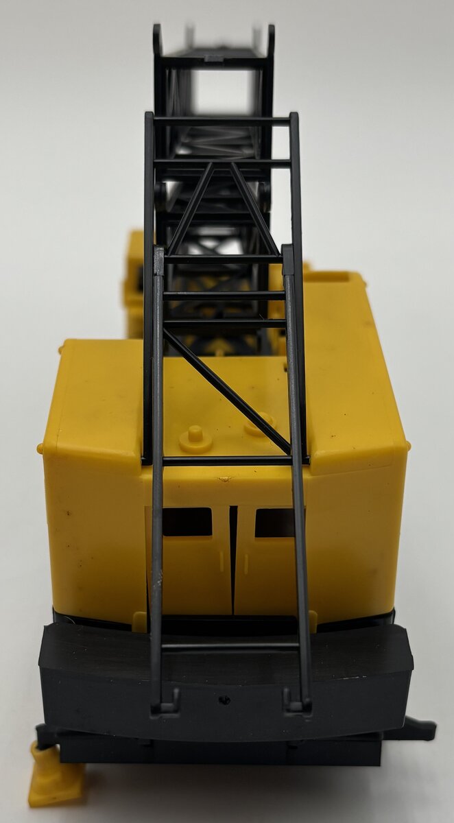 Lionel 6-9157 O Gauge Chesapeake & Ohio Flatcar with Construction Crane Kit EX/Box