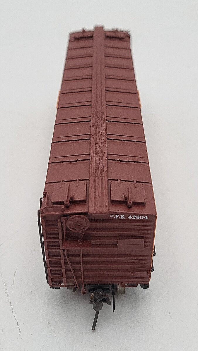 InterMountain 46702P-46 HO Scale Union Pacific Boxcar #42604 EX/Box