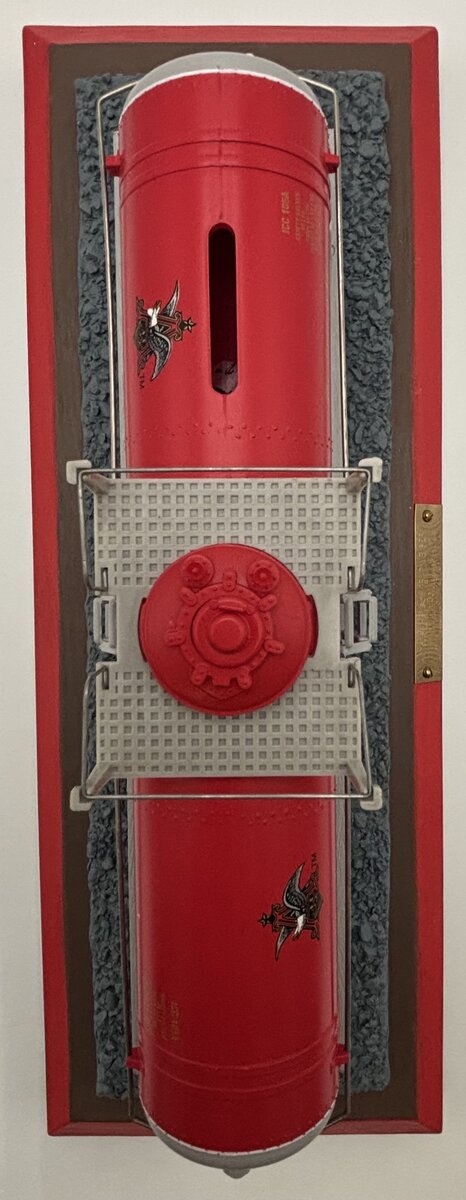 K-Line K-635402 O Anheuser Busch Tank Car Bank w/Display Case LN/Box