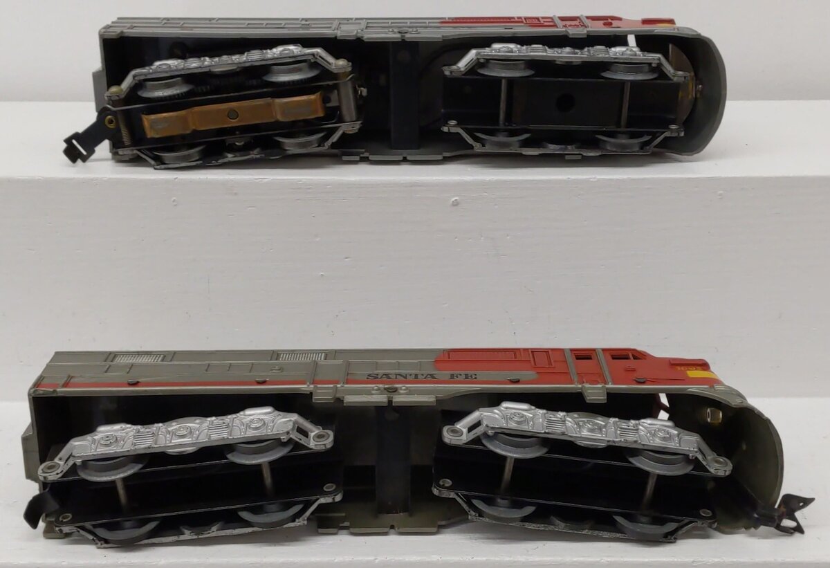 Marx 1095 Vintage O Santa Fe AA Diesel Locomotives VG