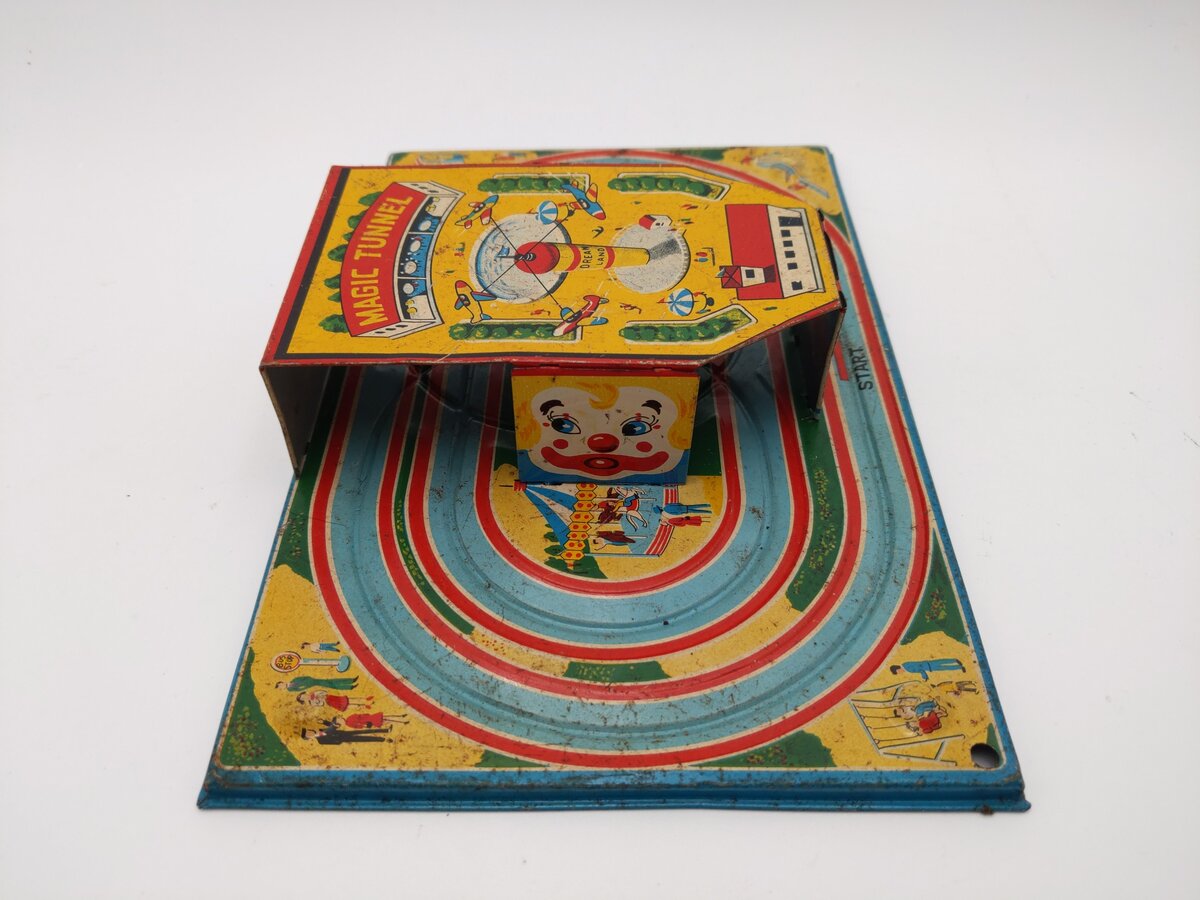 Tokyo Plaything Shokai Dream Land Bus in Magic Tunnel Wind-up Tin Toy VG