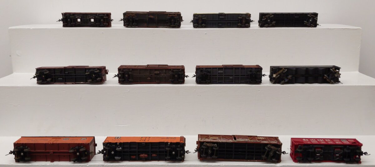 Rivarossi, Varney & Other HO Scale Freight Cars [12]