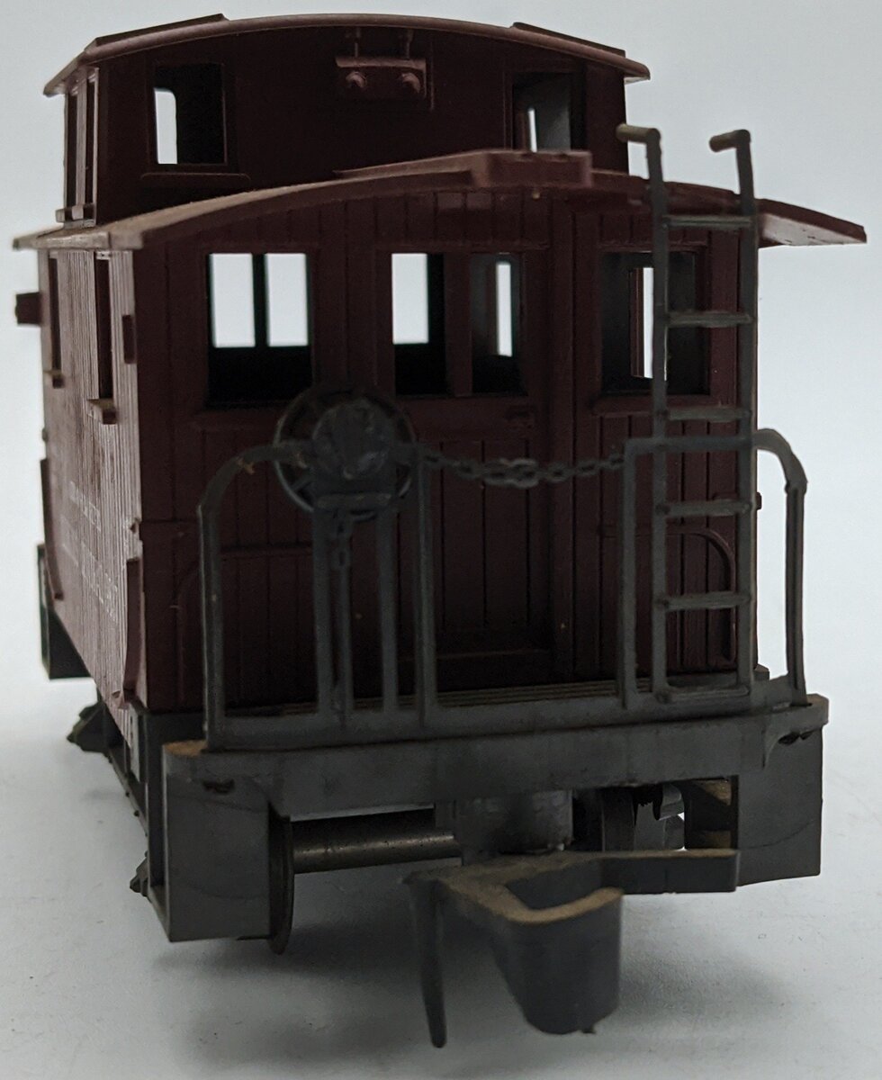 AHM 7306D O Scale 2-Rail Illinois Central Cupola Caboose VG