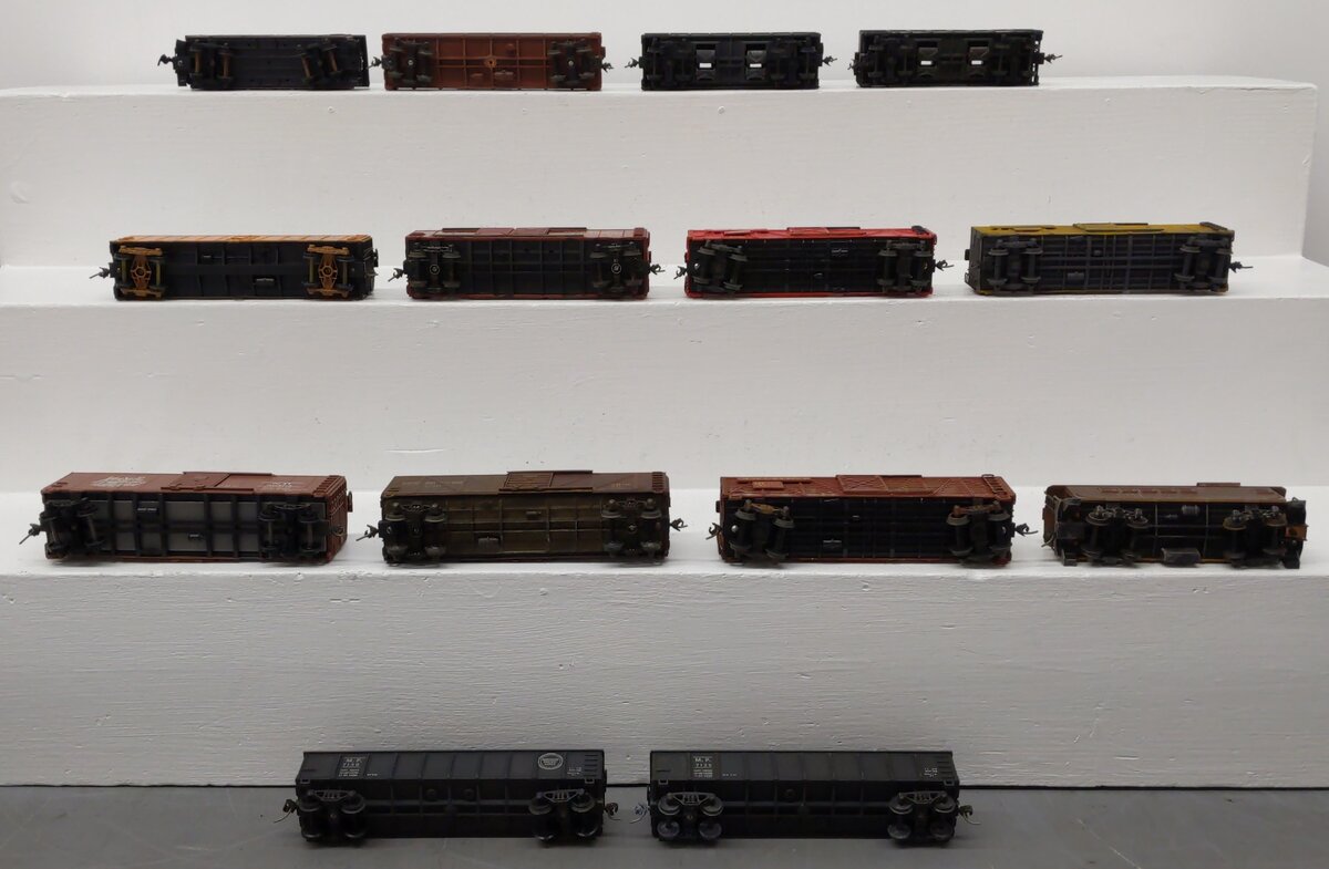 AHM, Varney & Other HO Scale Freight Cars [14] VG