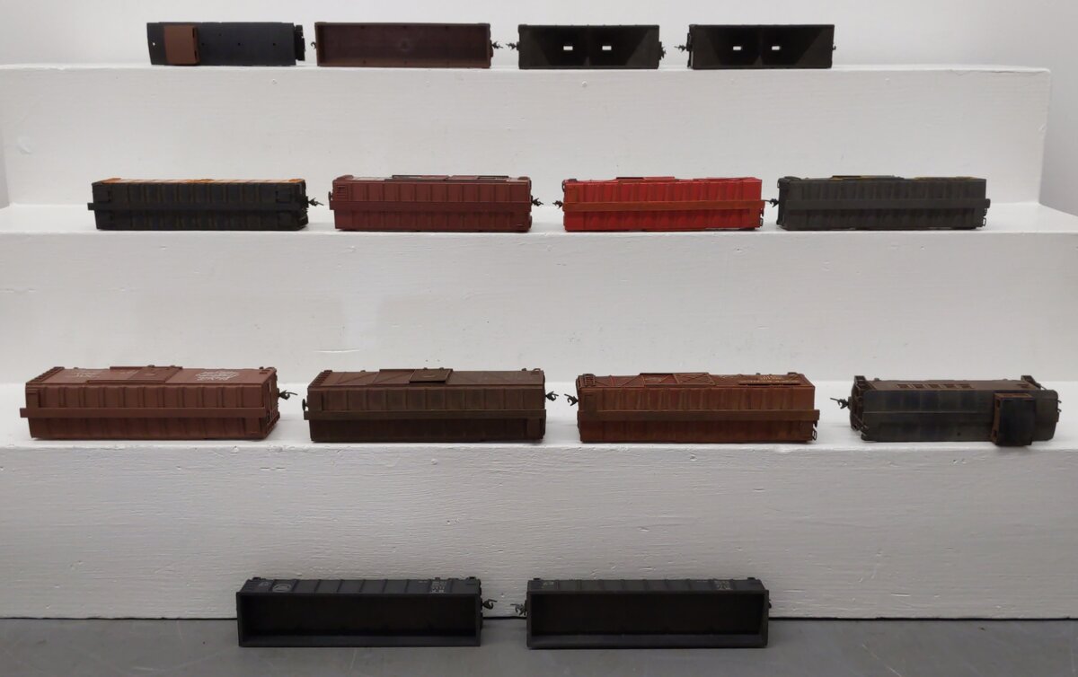 AHM, Varney & Other HO Scale Freight Cars [14] VG