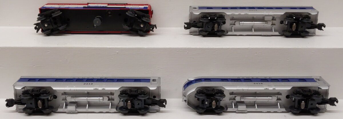 Lionel 6-27767 O Gauge Conventional Classics Santa Fe Passenger Cars (Set of 4) EX/Box