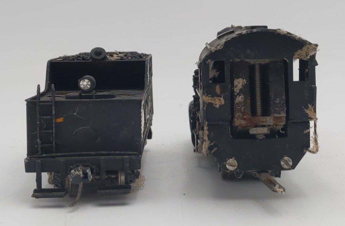 Tenshodo HO Scale Brass USRA 0-8-0 Steam Locomotive & Tender - Painted