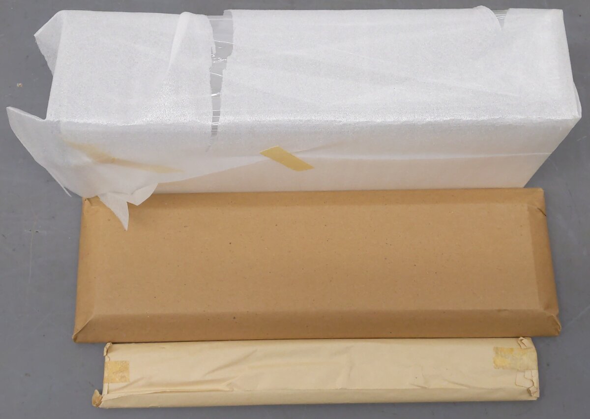 Lionel 06-809-6000 O Gauge 16" Display Case NEW