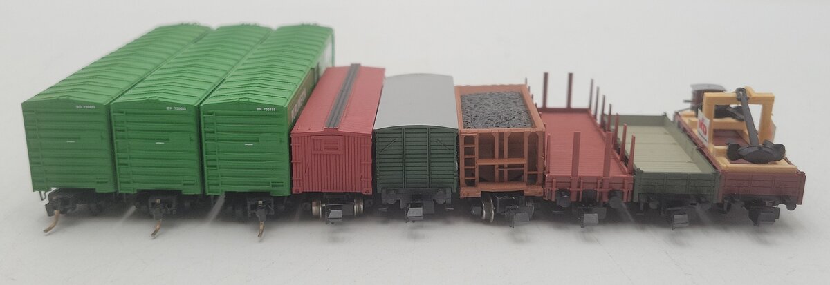 Micro-Trains, Trix & Atlas N Scale Assorted Freight Cars [9] EX
