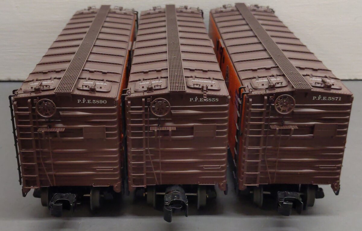 Lionel 6-83545 O VISIONLINE PFE Reefer Set w/One Operating Car (Pack of 3) EX/Box