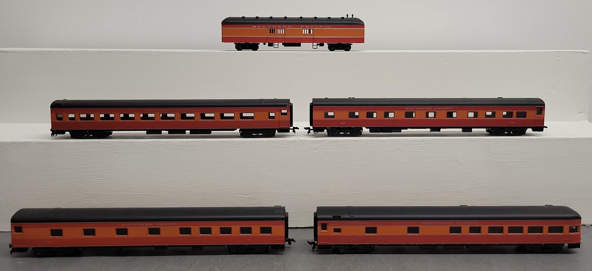 Rivarossi & Other HO Scale Southern Pacific Passenger Cars [5] EX