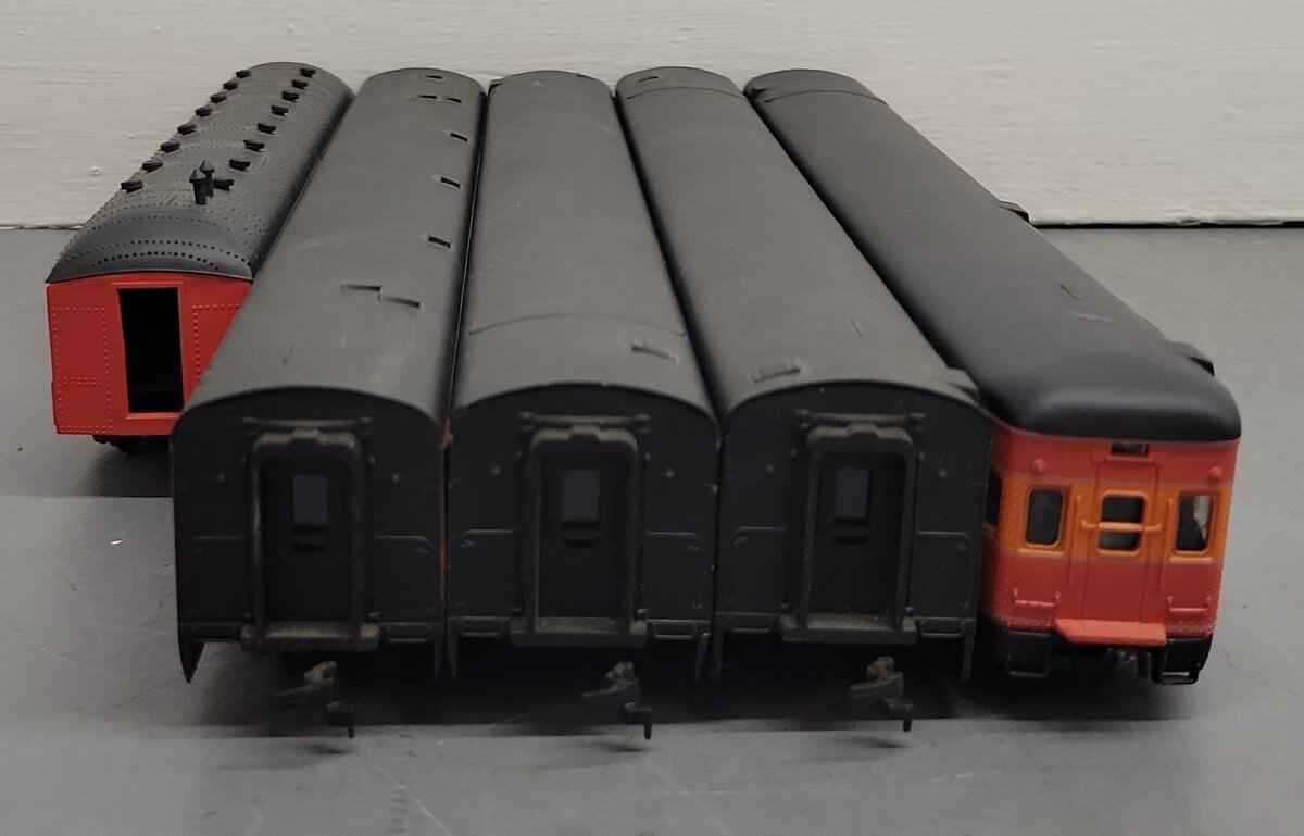 Rivarossi & Other HO Scale Southern Pacific Passenger Cars [5] EX