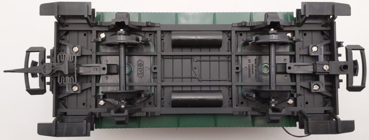 LGB 3040 G Scale LGB 3rd Class Green Coach Car #3 EX/Box