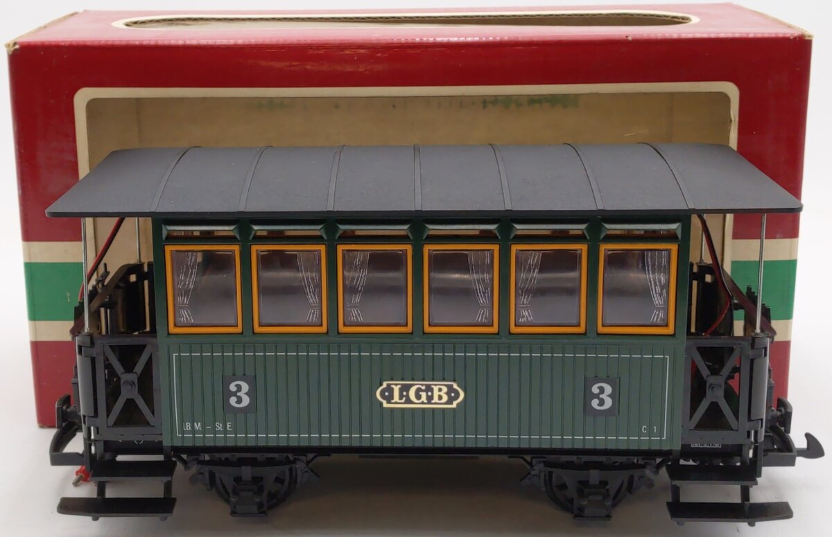 LGB 3040 G Scale LGB 3rd Class Green Coach Car #3 EX/Box