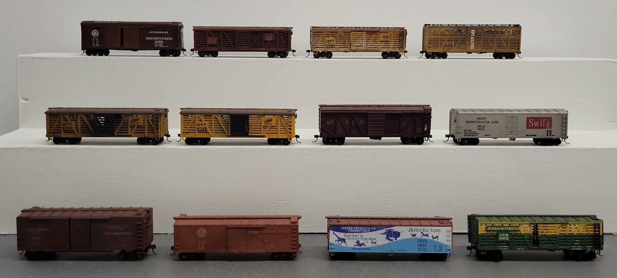 AHM, Varney & Other HO Scale Freight Cars [12]