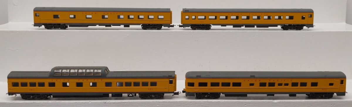 Rivarossi HO Scale Union Pacific Passenger Cars [4] EX