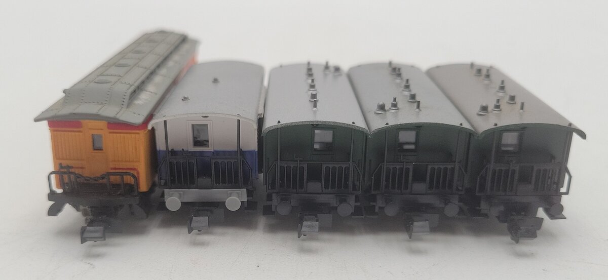 Fleischmann & Bachmann N Scale Assorted Passenger Cars [5] EX