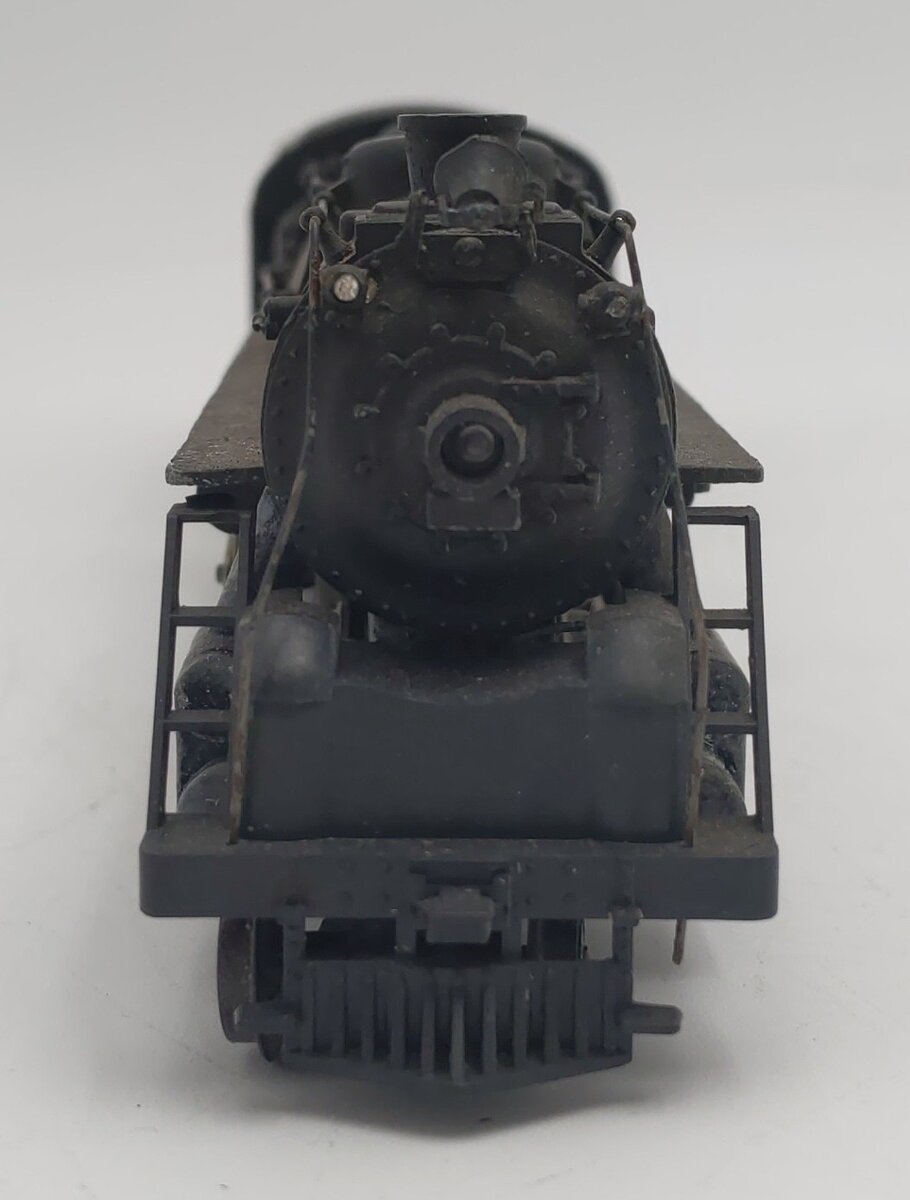 Varney Vintage HO Scale Diecast 2-8-2 Steam Locomotive & Tender VG