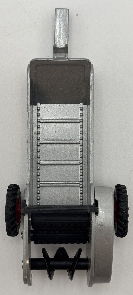 Ertl 2846 1:43 Scale Farm Classics Manure Spreader Diecast Metal LN/Box