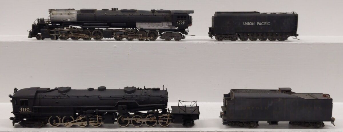 Rivarossi HO Scale Steam Locomotives & Tenders [2] EX